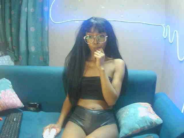 Marinahgrey webcam