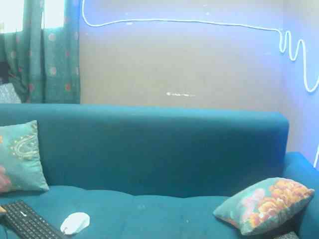 Marinahgrey webcam