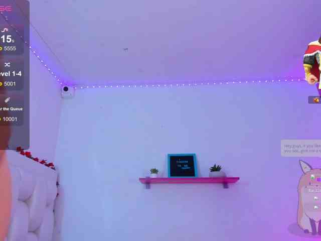 QueenLatina webcam