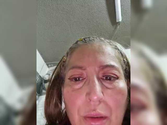miatitsmature webcam