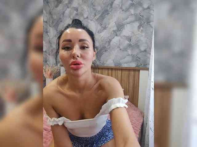 Zhuzha123 webcam