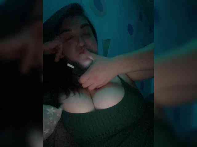sucking_vampire webcam