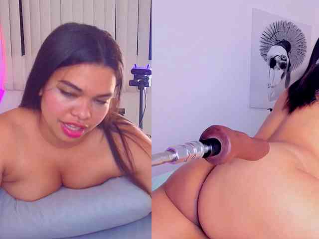 Playful-Lucyx webcam