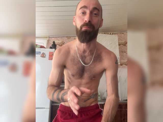 Accedi alla chat con il nickname -martini- -martini-