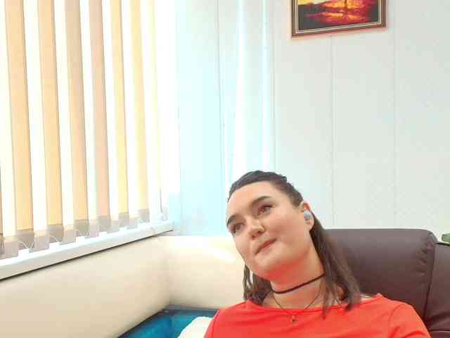 LinaCrave webcam