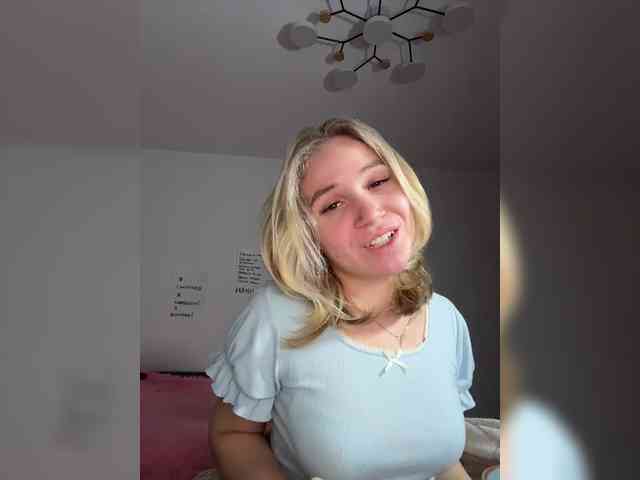 alicelaff webcam