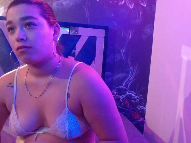 selenenn webcam