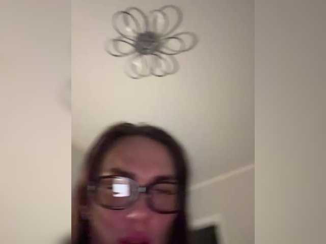 Accedi alla chat con il nickname insideYou1 insideYou1