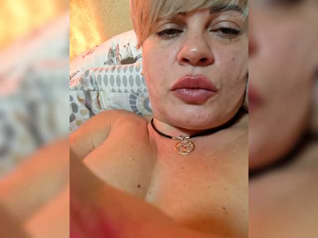 Entrez le videochat erotique avec le
modèle murr-kitty murr-kitty