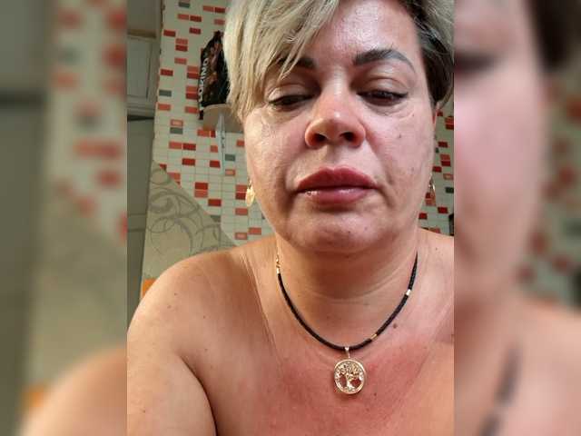 Gratis Live Sexcam mit murr-kitty murr-kitty