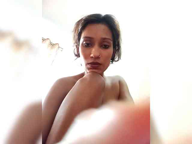 Meherin-Afra6 webcam