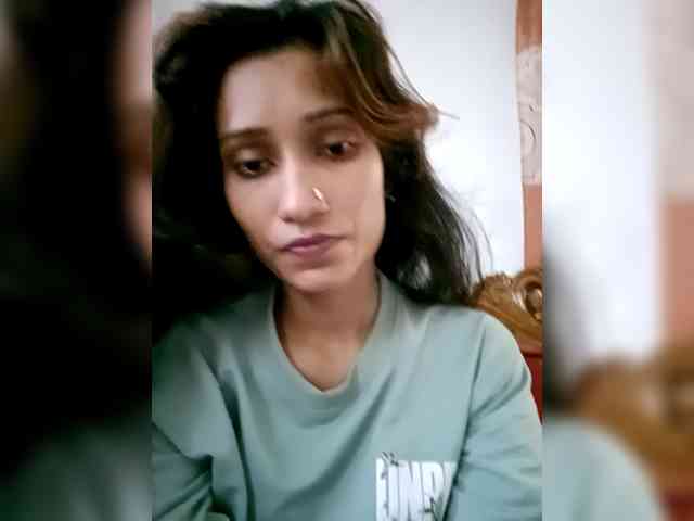 Meherin-Afra6 webcam