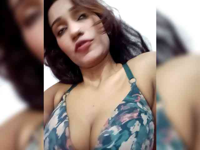 Meherin-Afra6 webcam