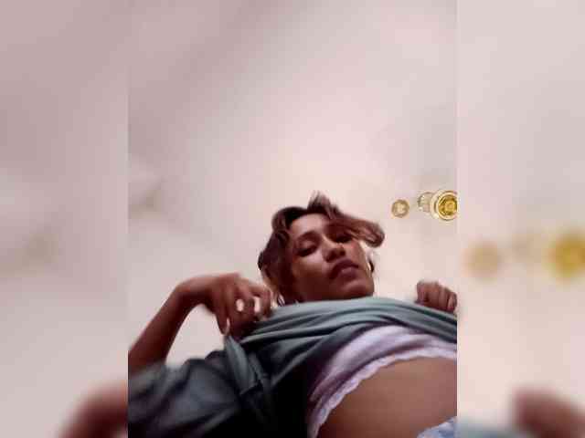 Meherin-Afra6 webcam