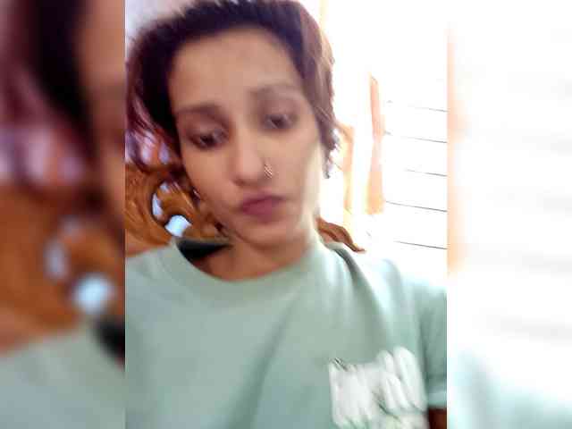 Meherin-Afra6 webcam