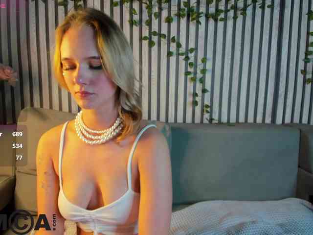 Casey-Sweeet webcam