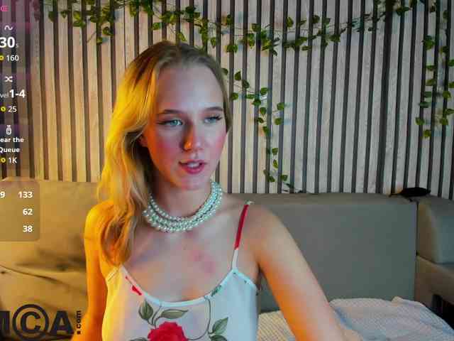 Casey-Sweeet webcam