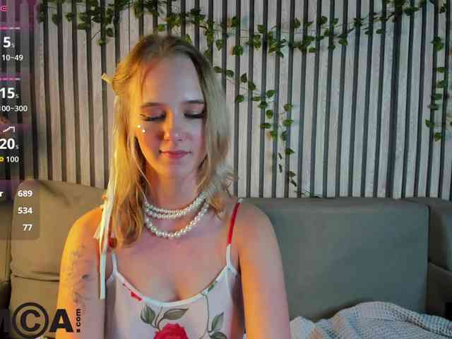 Casey-Sweeet webcam