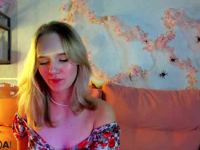 Casey-Sweeet webcam