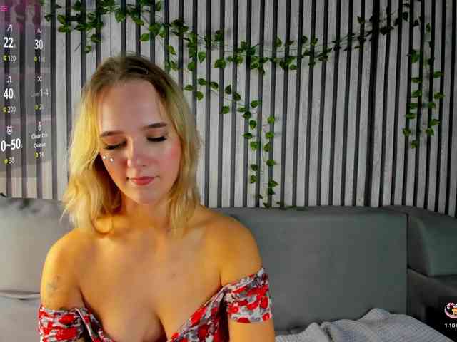 Casey-Sweeet webcam