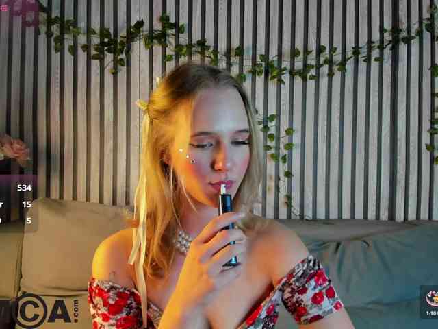 Casey-Sweeet webcam