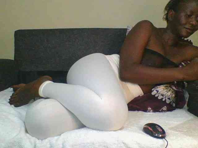Silentqueen93 webcam