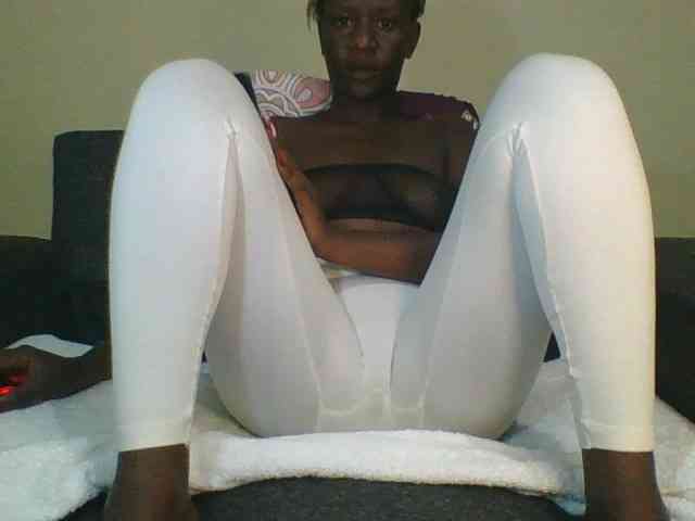 Silentqueen93 webcam