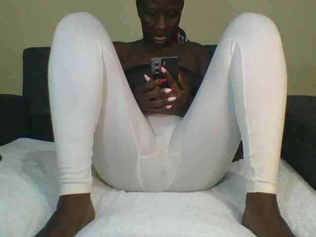 Silentqueen93 webcam
