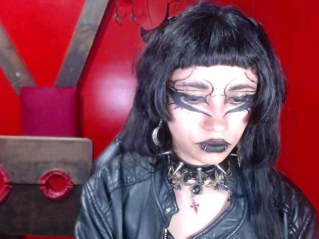 CountessBathory webcam