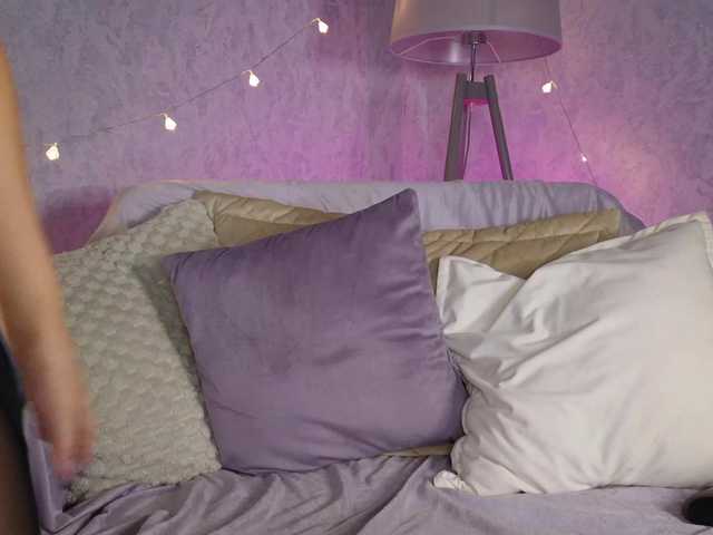 Entra en el chat con el modelo PinkFoxya PinkFoxya