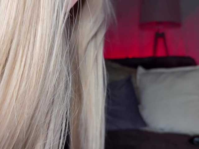 go to chat with PinkFoxya