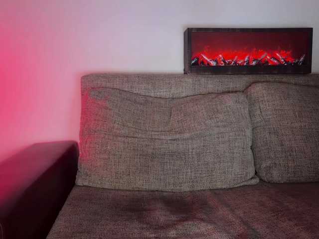 Gratis Live Sexcam mit PinkFoxya PinkFoxya