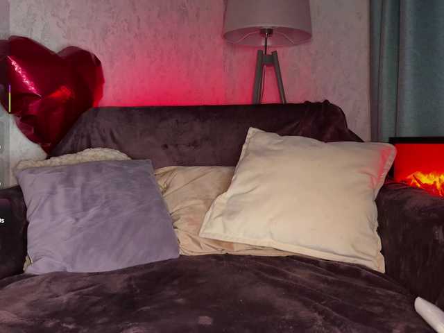 go to chat with PinkFoxya