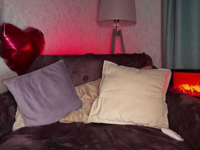 go to chat with PinkFoxya