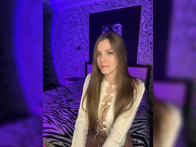 Vai a chattare su theadebuenoo theadebuenoo