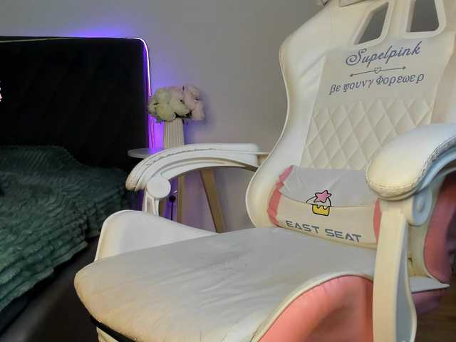 elliediaz webcam