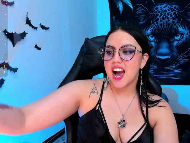 Nicol_Ruizz webcam