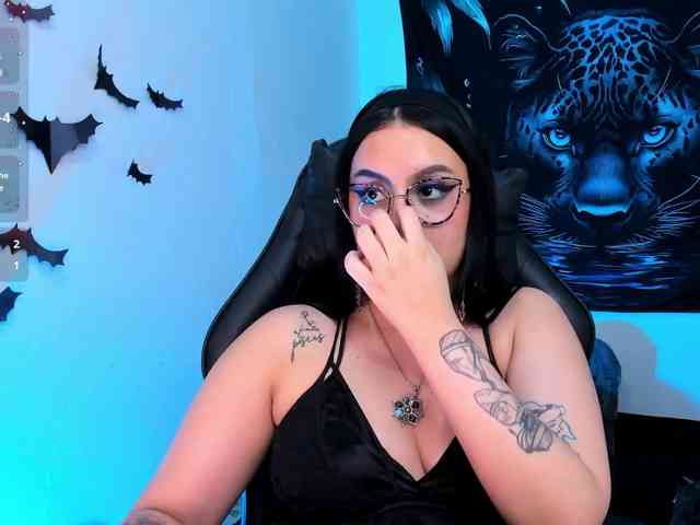 Nicol_Ruizz webcam