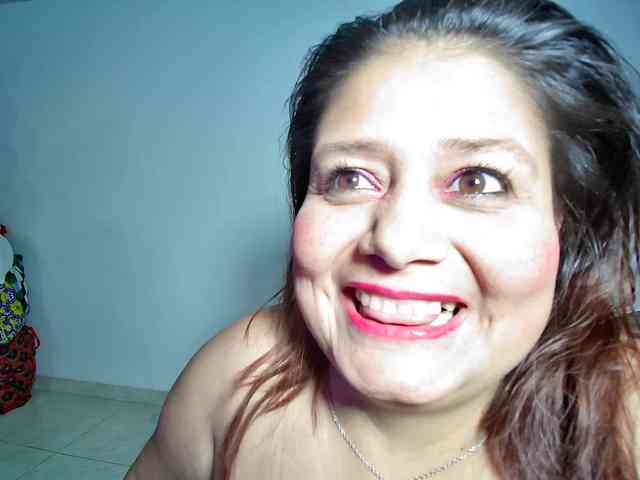 LizzMilf webcam