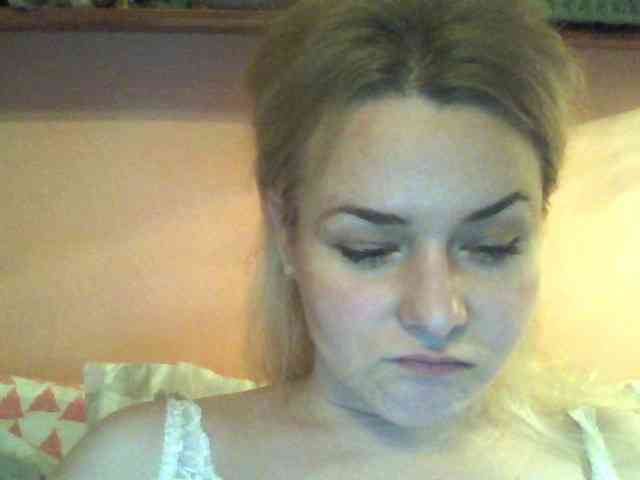 HollyLaPretty webcam