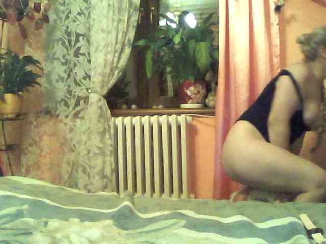 HollyLaPretty webcam