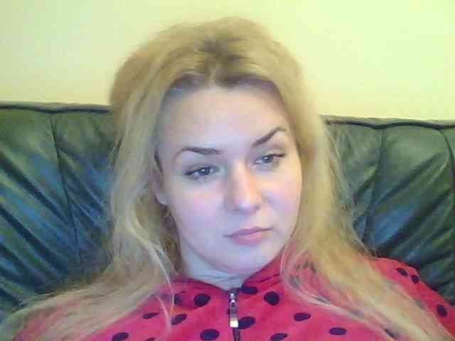 HollyLaPretty webcam