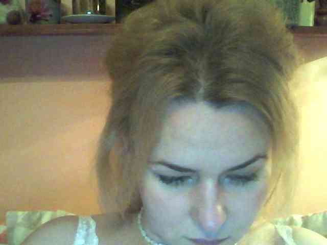 HollyLaPretty webcam