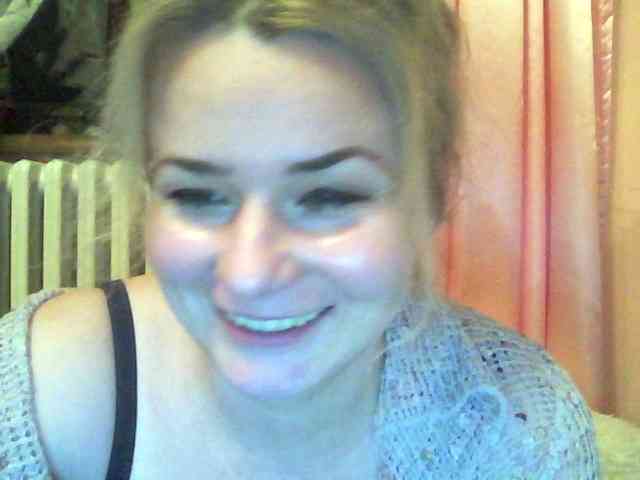 HollyLaPretty webcam