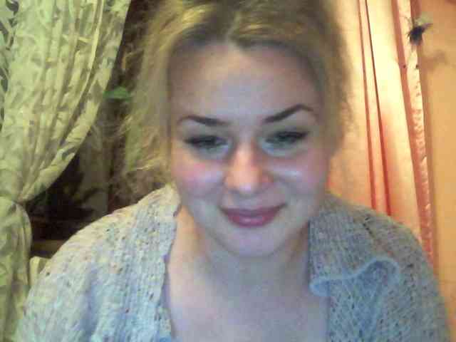 HollyLaPretty webcam