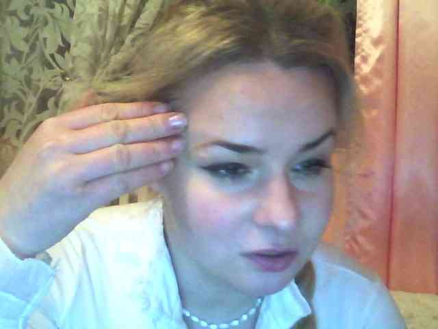 HollyLaPretty webcam