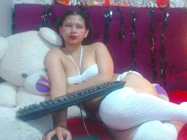 LillyEvans webcam