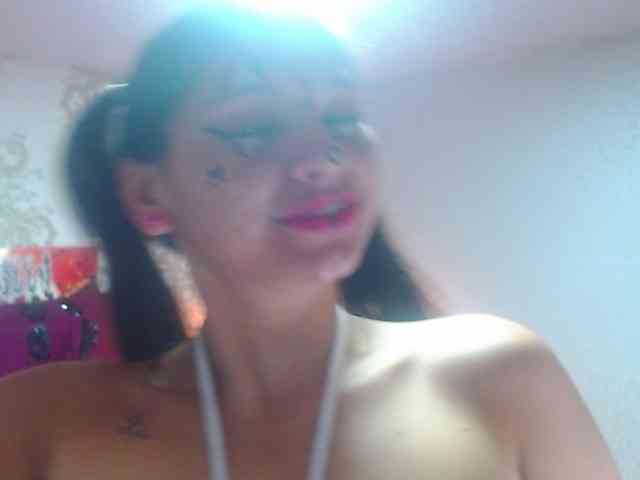 LillyEvans webcam