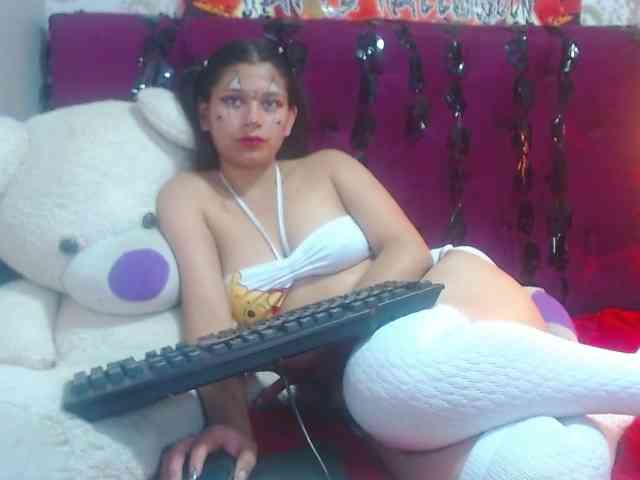 LillyEvans webcam