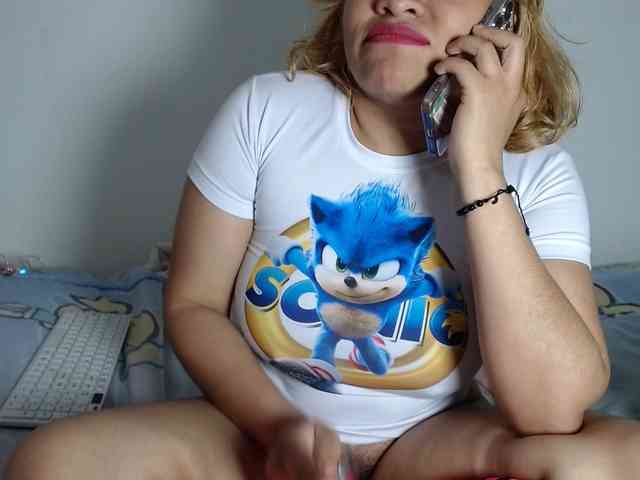 Latin-caliente webcam